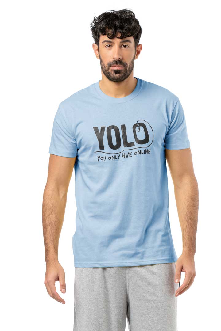 Μπλούζα μακό λαιμόκοψη και στάμπα #1336 YOLO - Σιέλ - Προϊόν